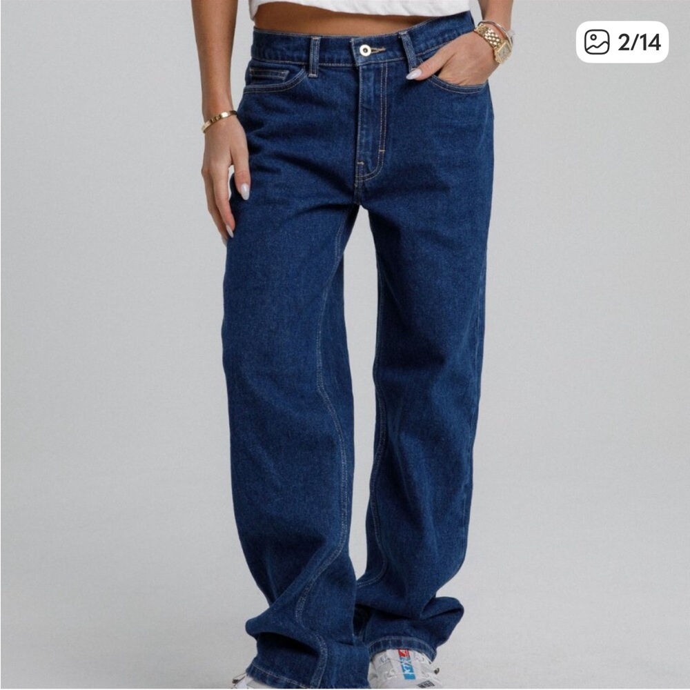 Men's Relaxed Fit Jeans in Deep Blue